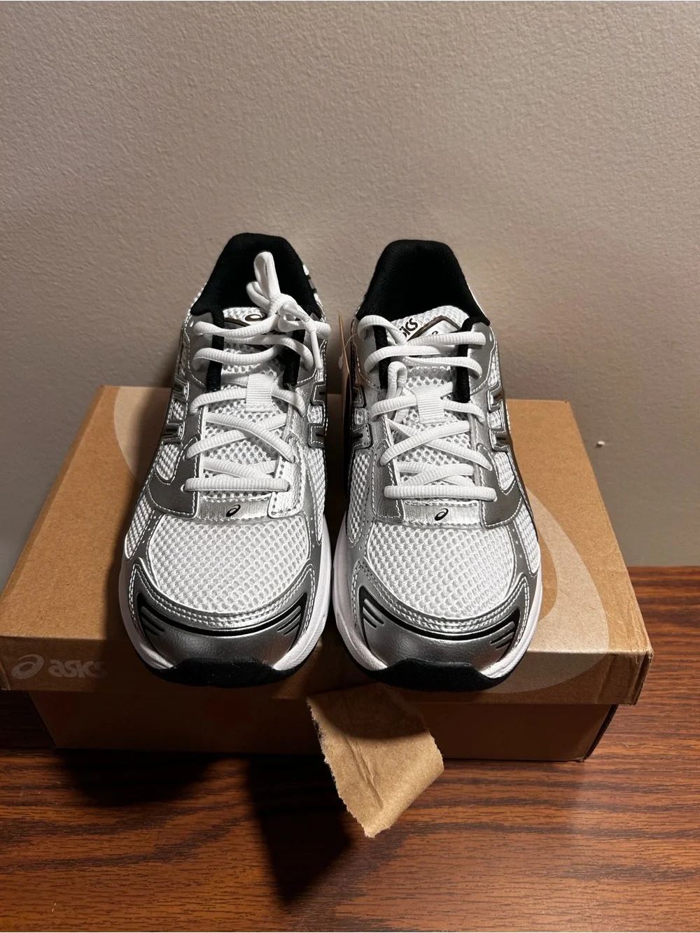 Gel Asics 1130 Clay Canyon